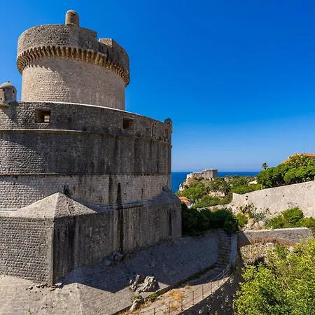 Nikolica Apartamento *