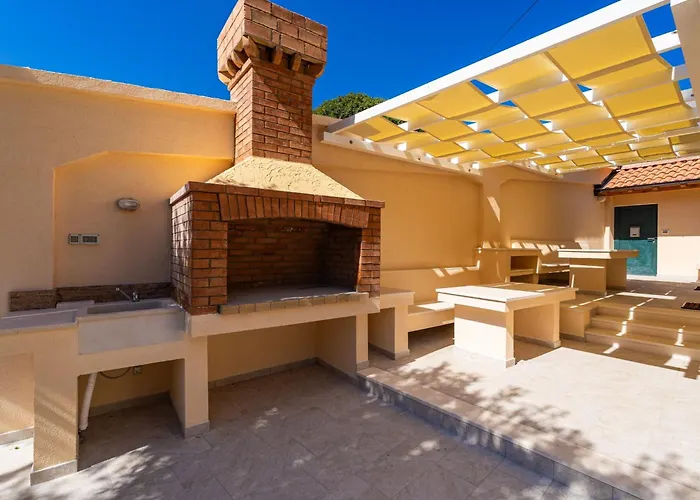 Nikolica * Ντουμπρόβνικ