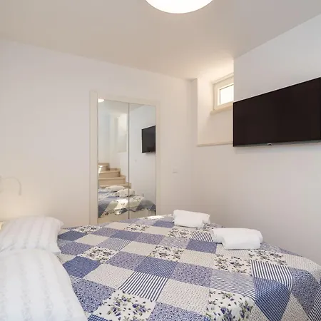 Apartament Nikolica *